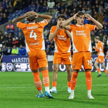 southampton-loanee-hit-with-‘cruel’-injury-blow-in-blackpool’s-victory-over-huddersfield-town