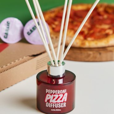 papa-johns-launches-pepperoni-pizza-diffuser,-as-1-in-4-students-admit-the-smell-of-fresh-pizza-helps-reduce-stress