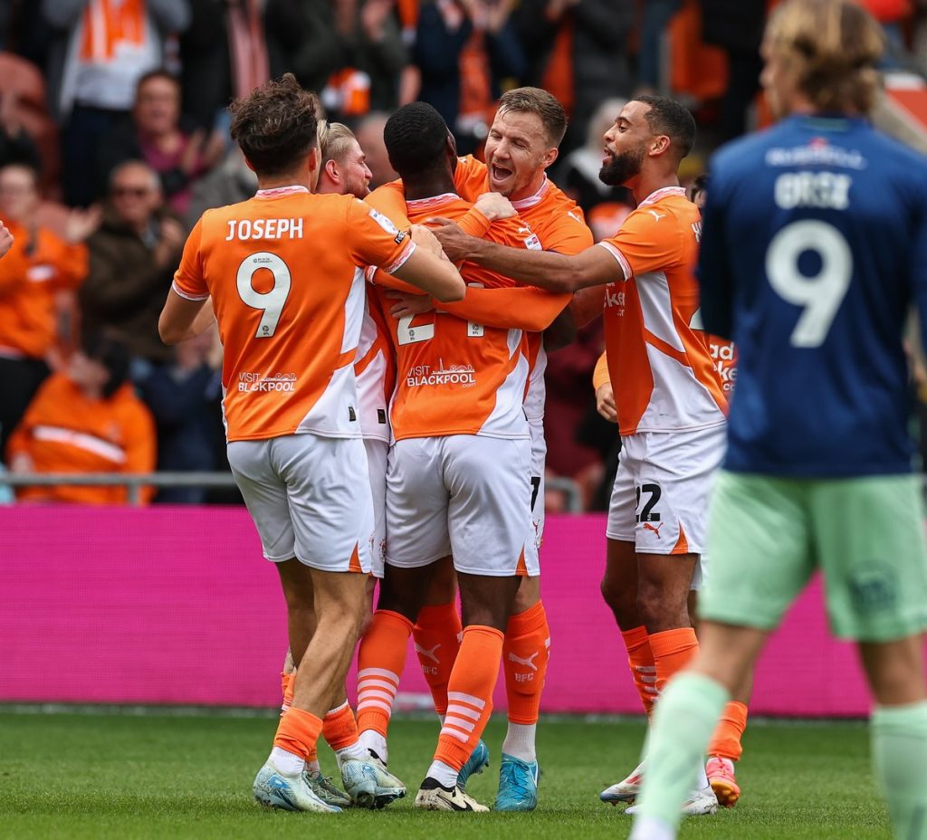 blackpool-player-ratings-v-burton-albion:-four-claim-8/10-as-seasiders-climb-up-the-table