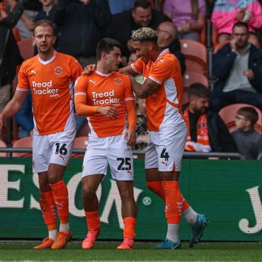 blackpool-3-0-burton-albion:-rob-apter-magic-helps-seasiders-on-their-way-to-fourth-straight-win-under-steve-bruce